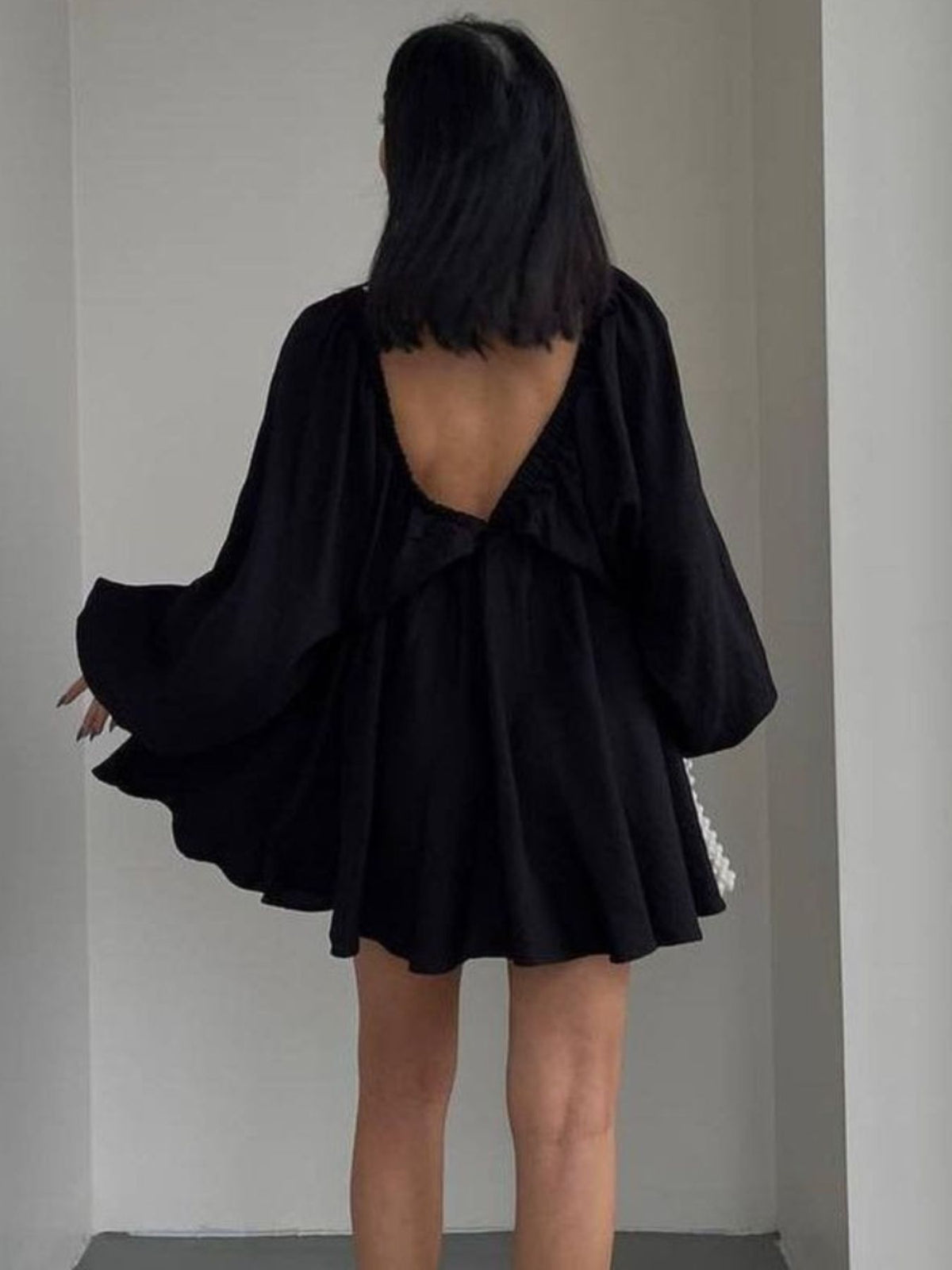 Deep V-neck Balloon Sleeve Dress (9)
