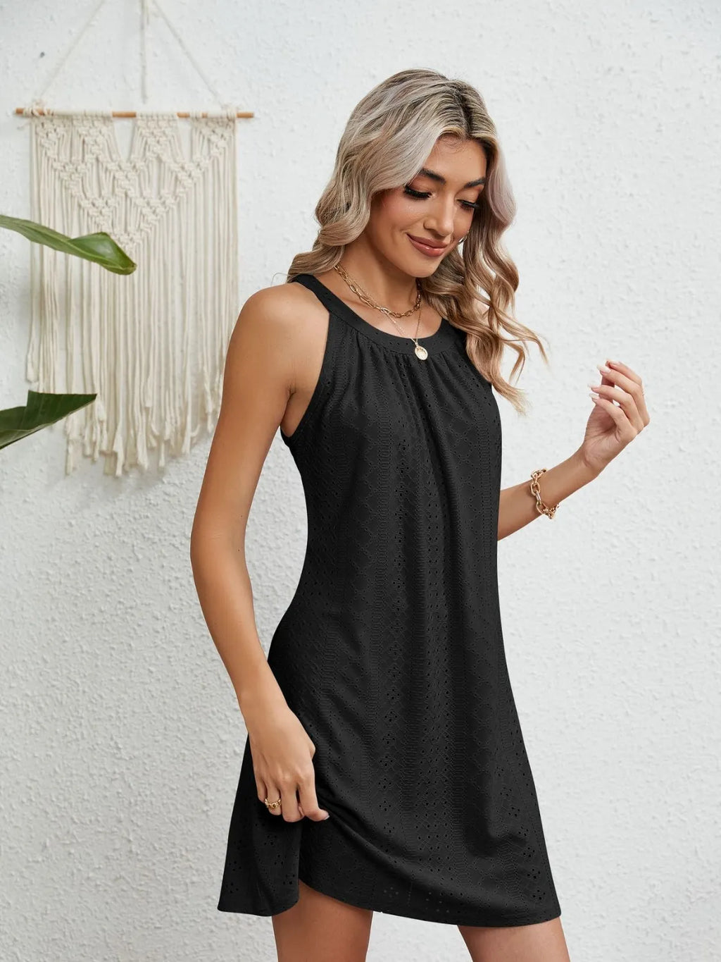 Eyelet Round Neck Sleeveless Dress (13)