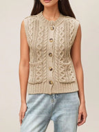 Cable-knit Button-down Sweater Vest (2)