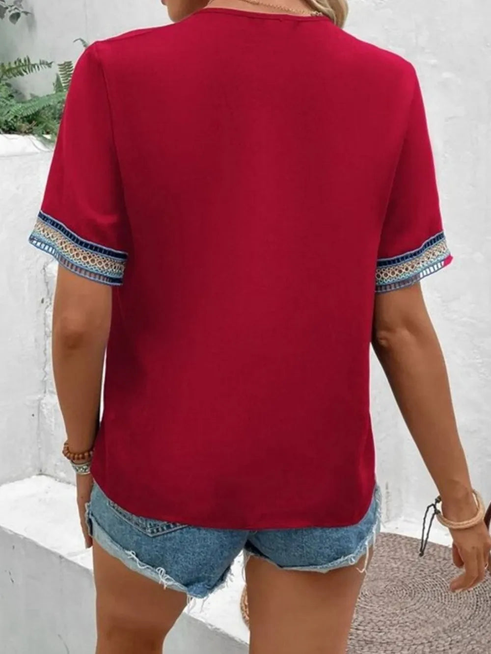 Full Size V-neck Short Sleeve Blouse (4)