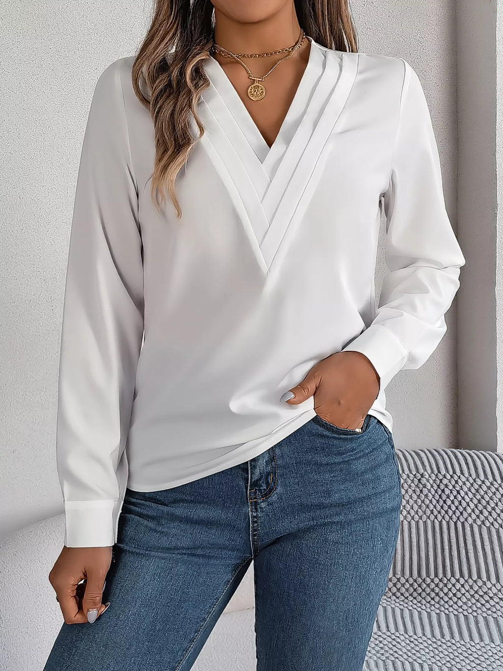 Layered V-neck Long Sleeve Blouse (33)
