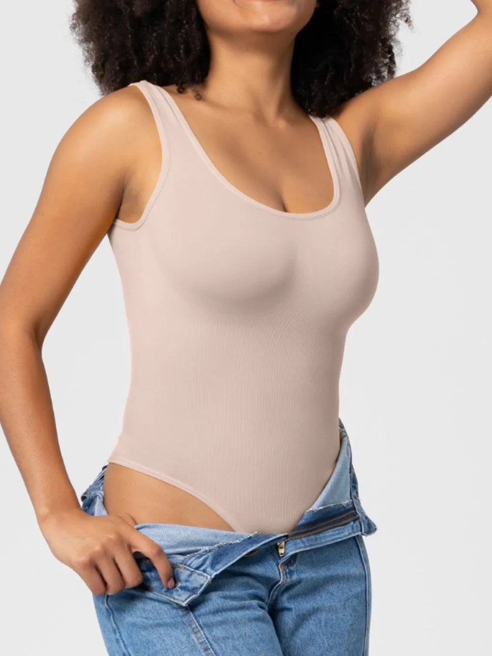 Scoop Neck Wide Strap Shaping Bodysuit (3)