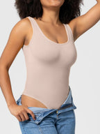 Scoop Neck Wide Strap Shaping Bodysuit (3)