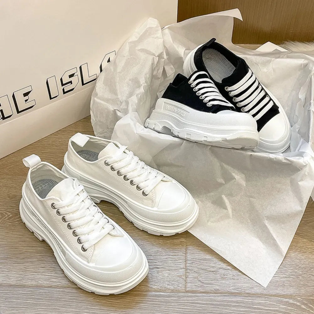 Lace Up Round Toe Platform Sneakers (5)