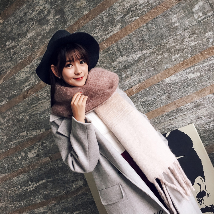 Cashmere-inspired Scarf photo 5