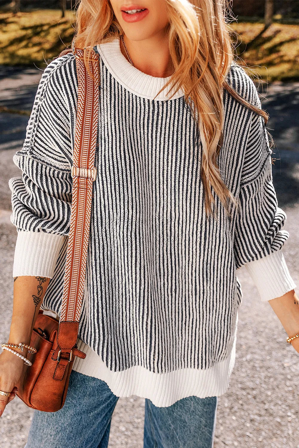 Round Neck Dropped Shoulder Sweater (5)