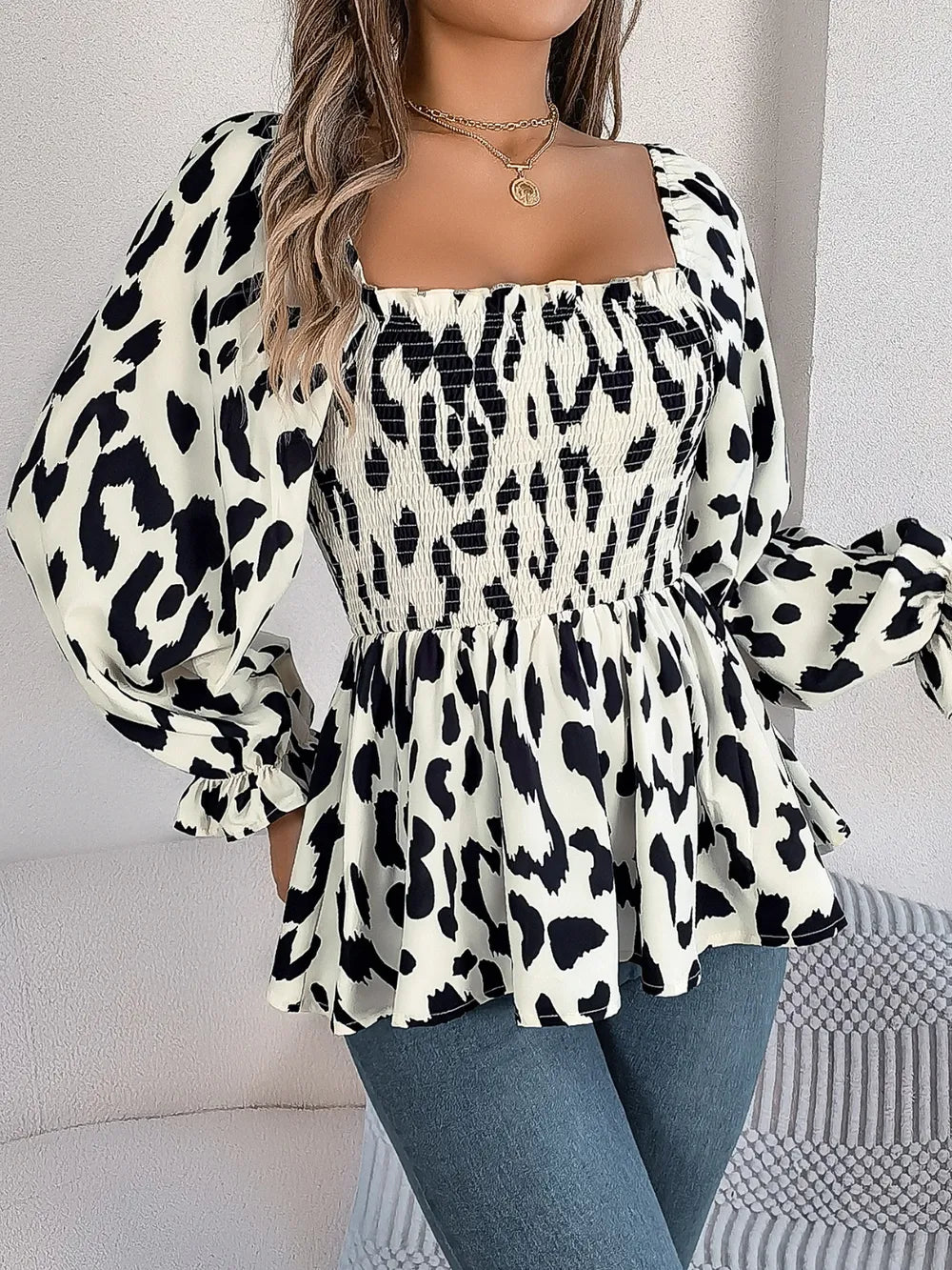 Square Neck Flounce Sleeve Blouse (9)