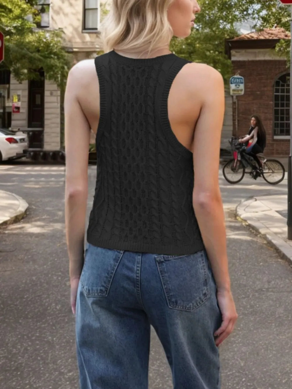 Cable-knit V-neck Knit Tank (12)