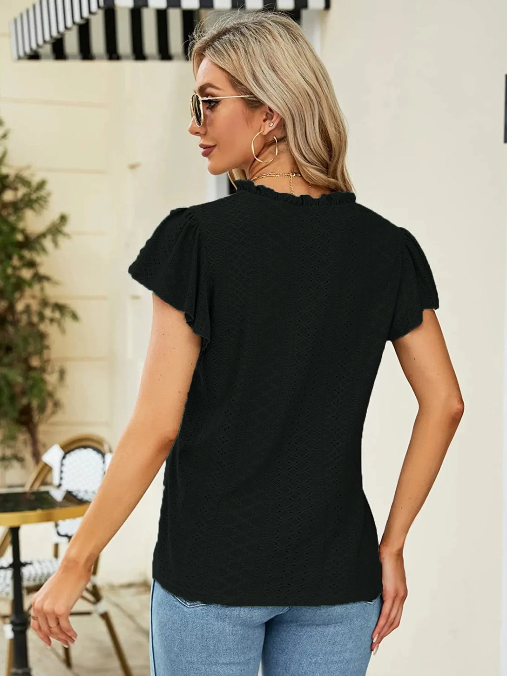 Eyelet Notched Short Sleeve T-shirt (5)