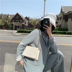 Versatile One Shoulder Messenger Bag photo 3