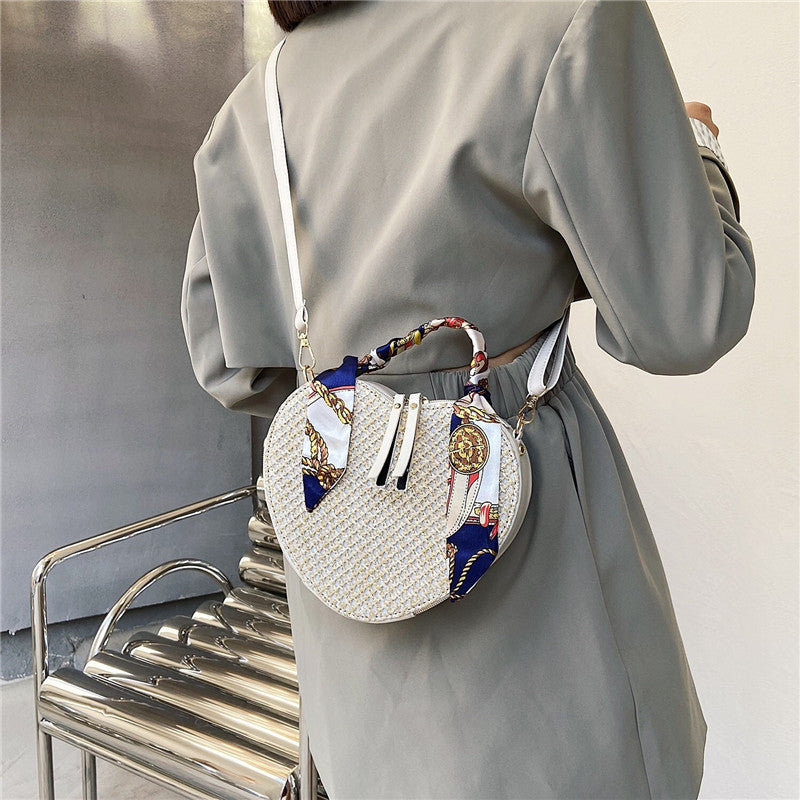 Straw Silk Scarf Spring Simple Shoulder Messenger Phone Bag photo 1