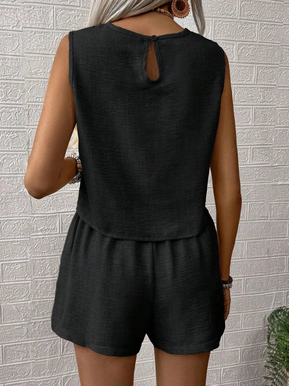 Round Neck Sleeveless Top Shorts Set (8)