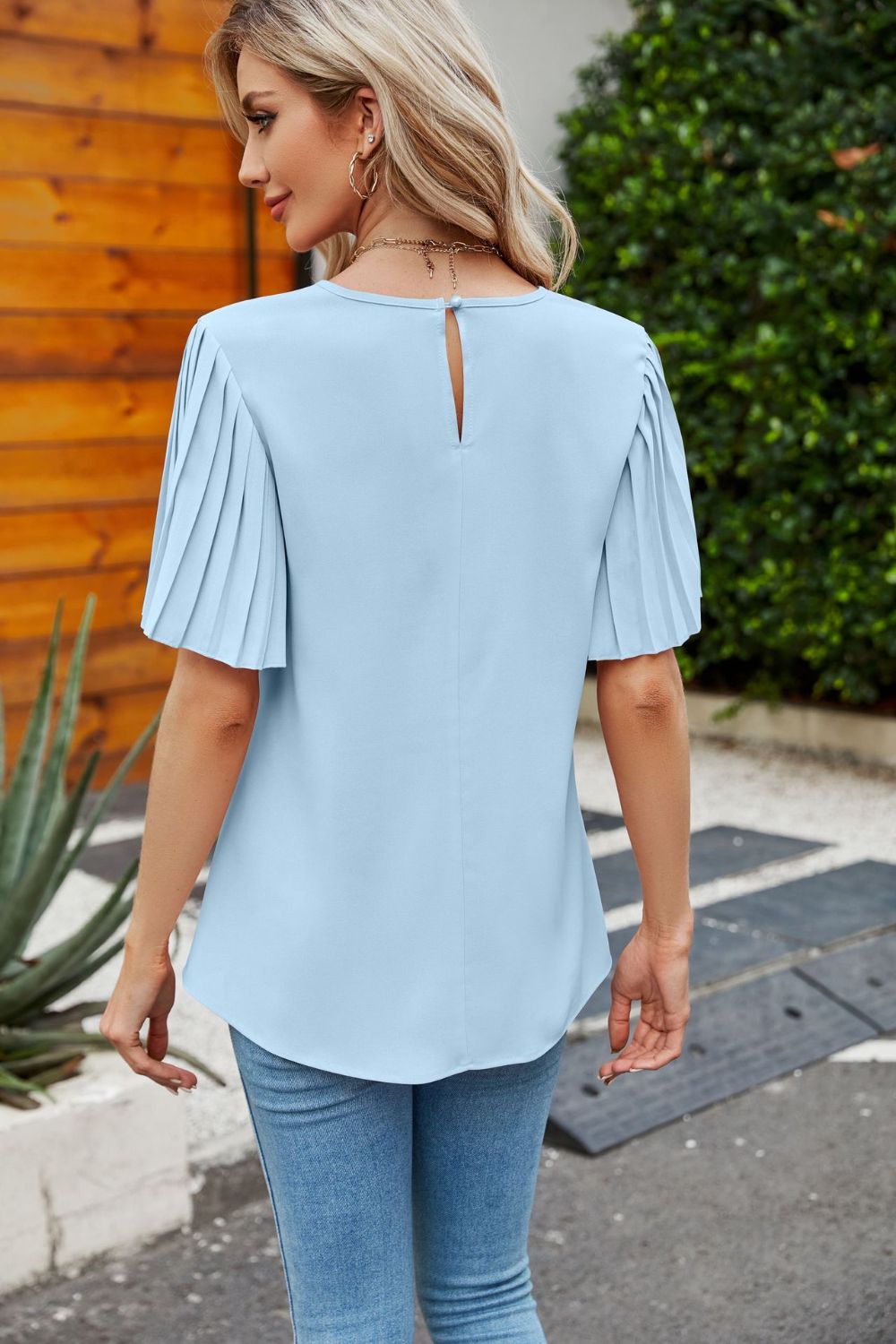 Pleated Flutter Sleeve Round Neck Blouse (15)