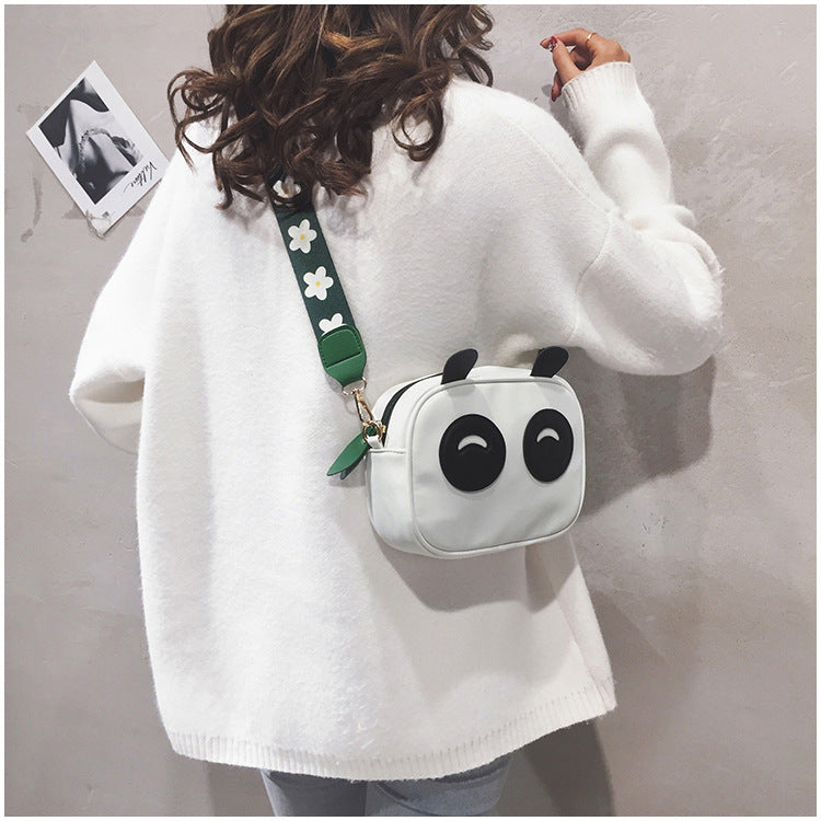 Panda Shoulder Bag photo 16