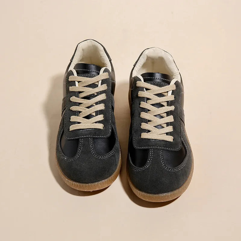 Lace Up Round Toe Flat Sneakers (3)