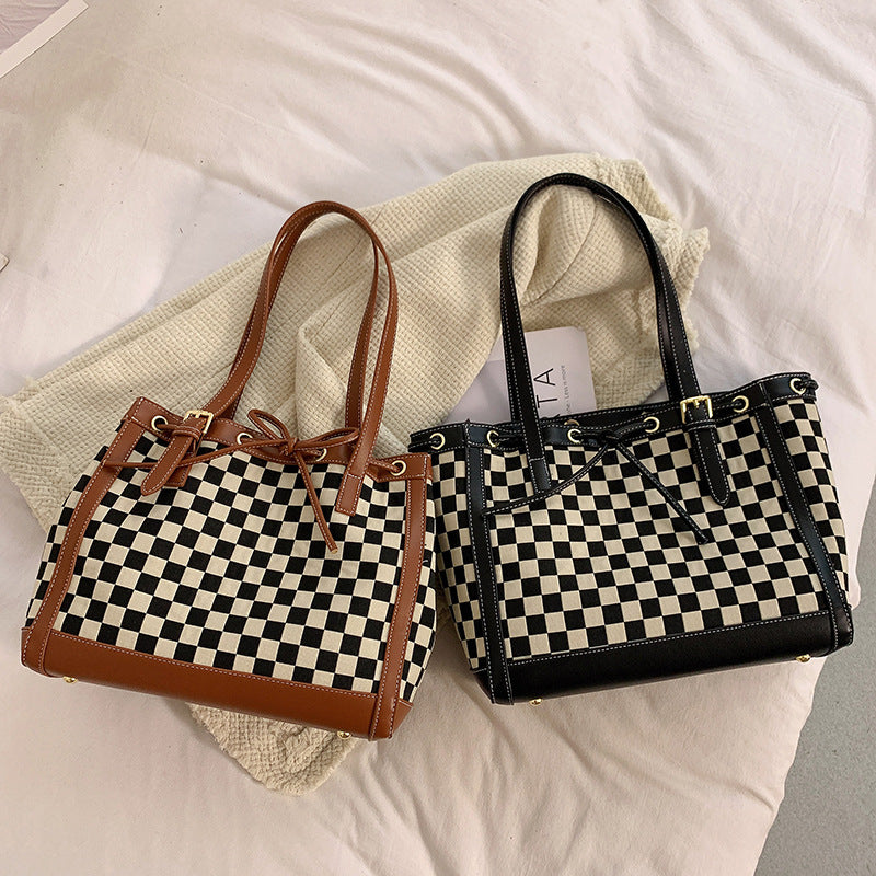 Contrast Tote Bag Checkerboard photo 3