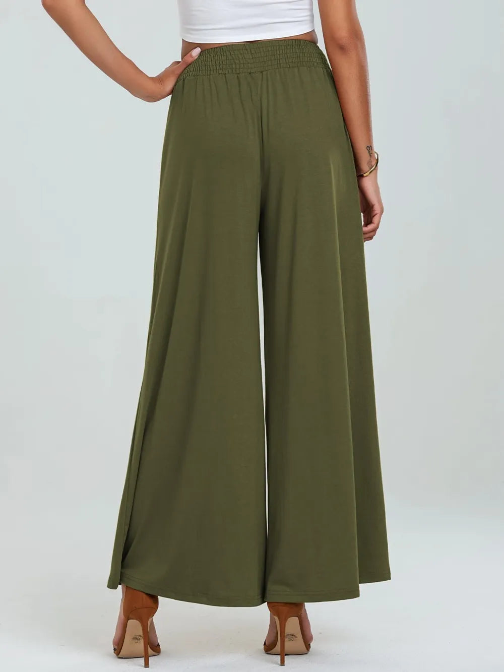 Pocketed Elastic Waist Wide Leg Pants (2)