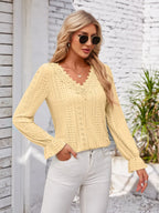 Applique V-neck Flounce Sleeve T-shirt (11)