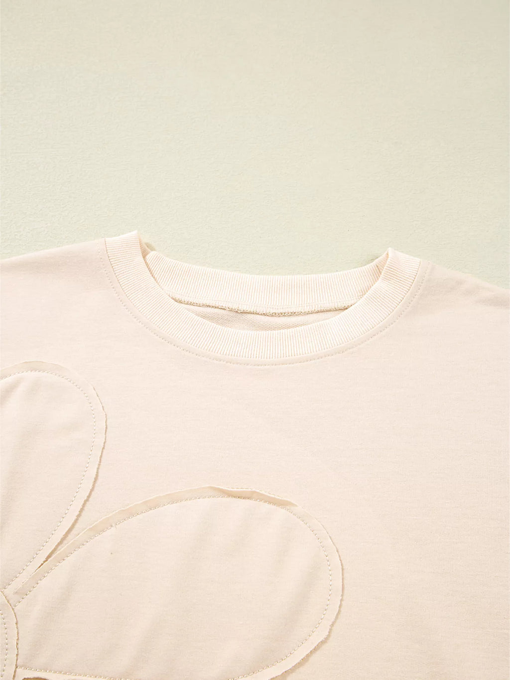 Raw Edge Flower Patch Drop Shoulder Casual Top (8)