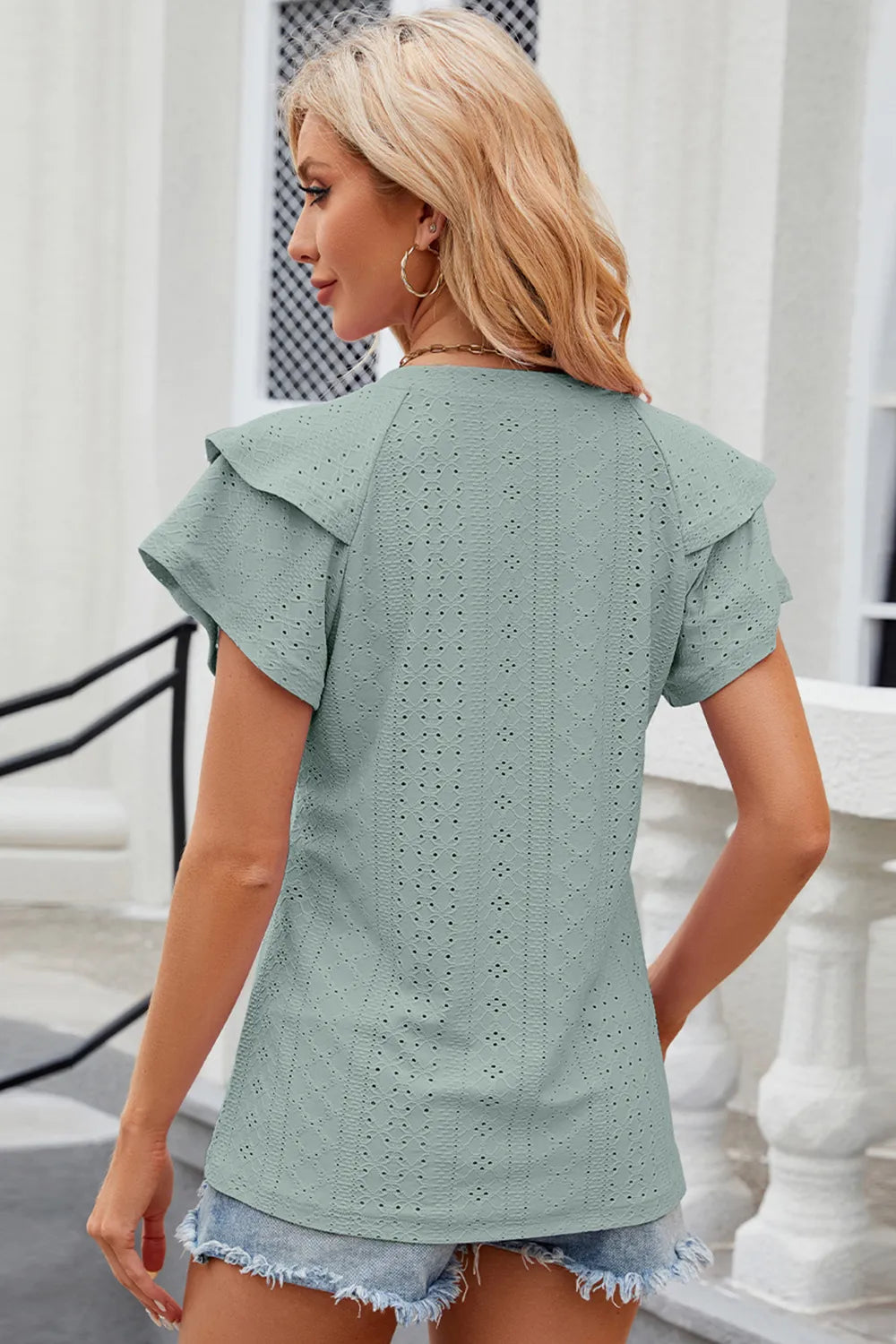 Eyelet Notched Flutter Sleeve T-shirt (12)