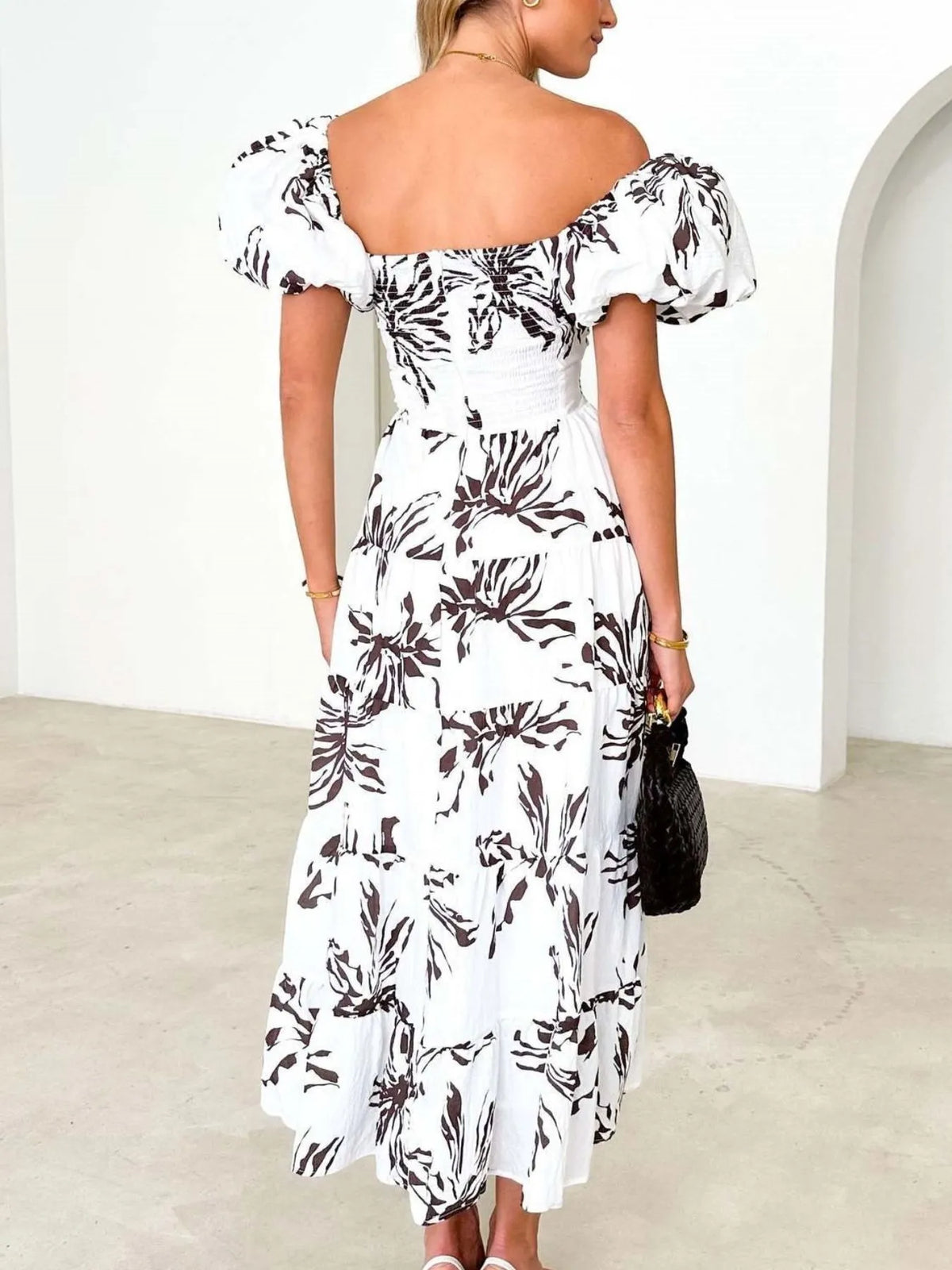 Off-shoulder Floral Tiered Dress Ruffle Details (6)