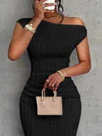 Textured Single Shoulder Bodycon Maxi Dress (3)