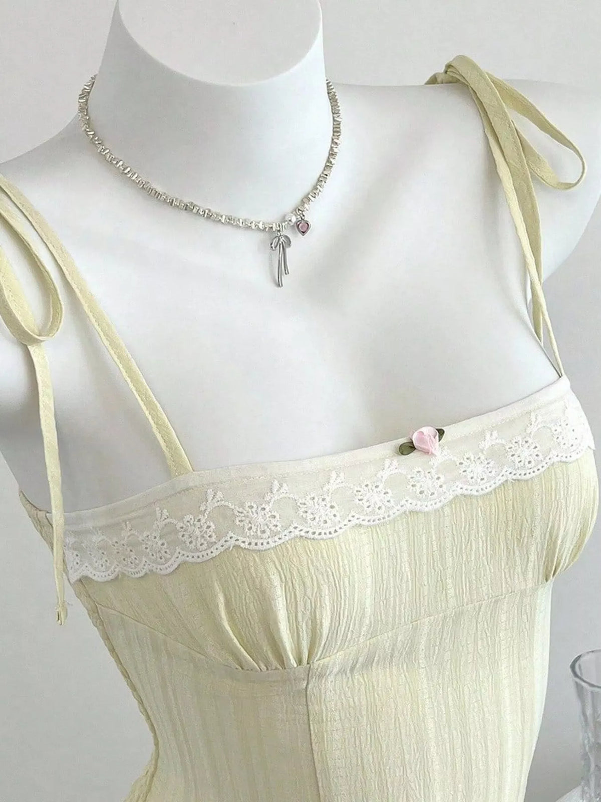 Lace-trimmed Tie Shoulder Cami (2)