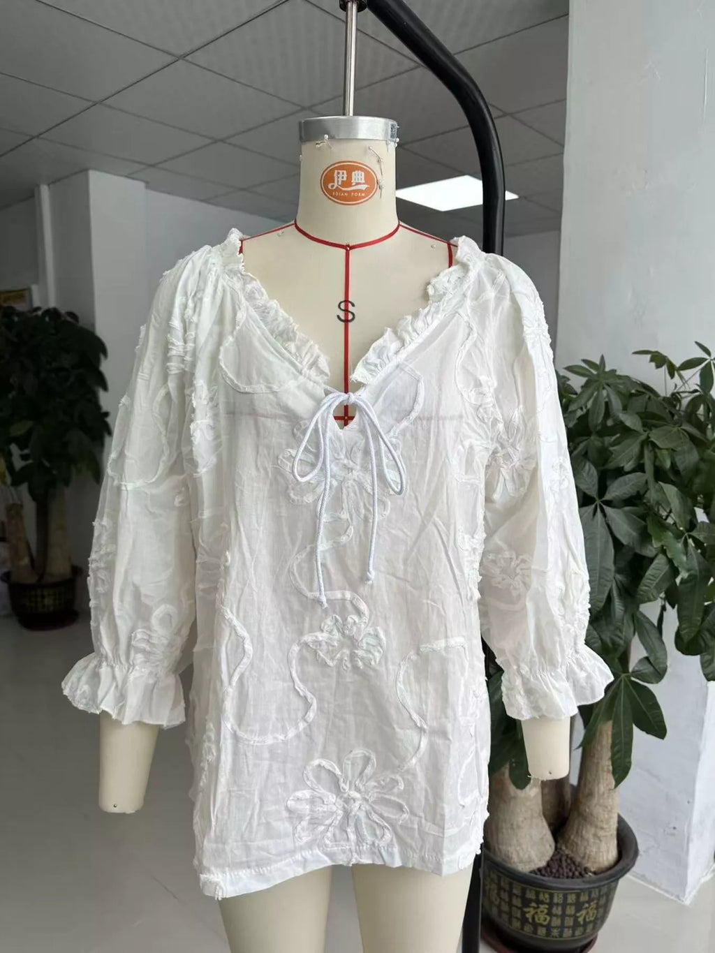 Floral Tie Neck 3/4 Sleeve Blouse (6)