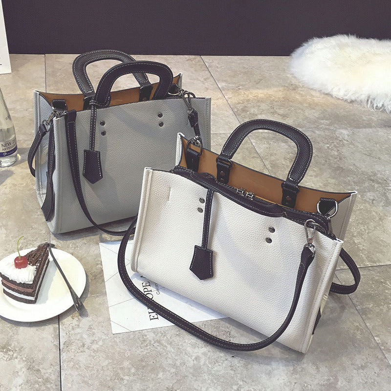 Wild Simple Shoulder Bag photo 2