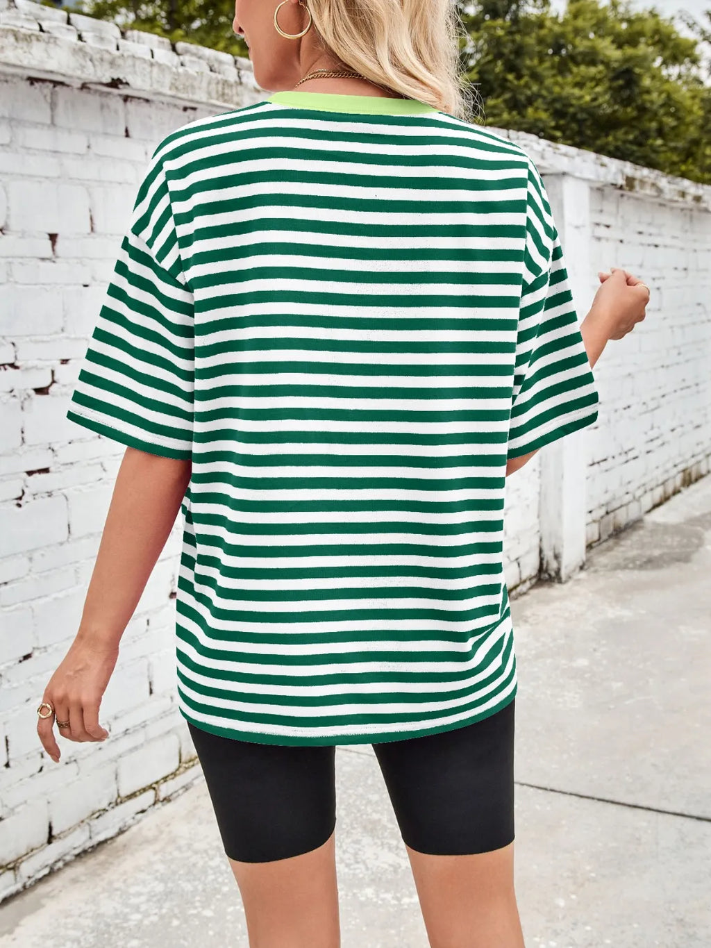 Contrast Striped Round Neck T-shirt (10)