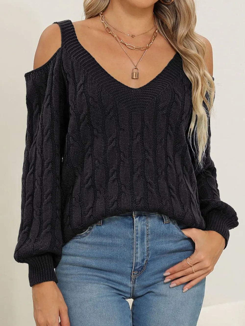 Cable-knit V-neck Long Sleeve Sweater (8)