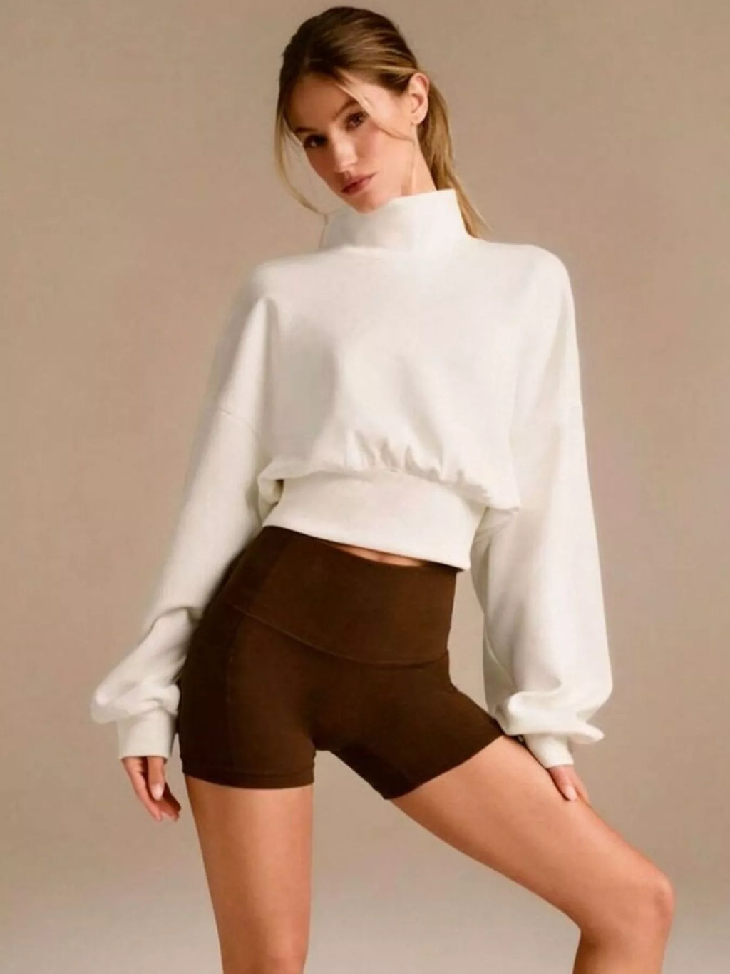 Turtleneck Dropped Shoulder Sweatshirt (5)