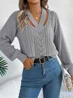 Cutout V-neck Long Sleeve Sweater (12)