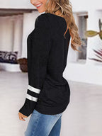 V-neck Raglan Sleeve T-shirt (5)
