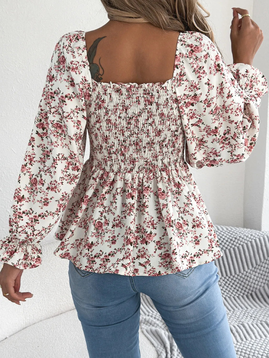 Floral Square Neck Flounce Sleeve Blouse (14)