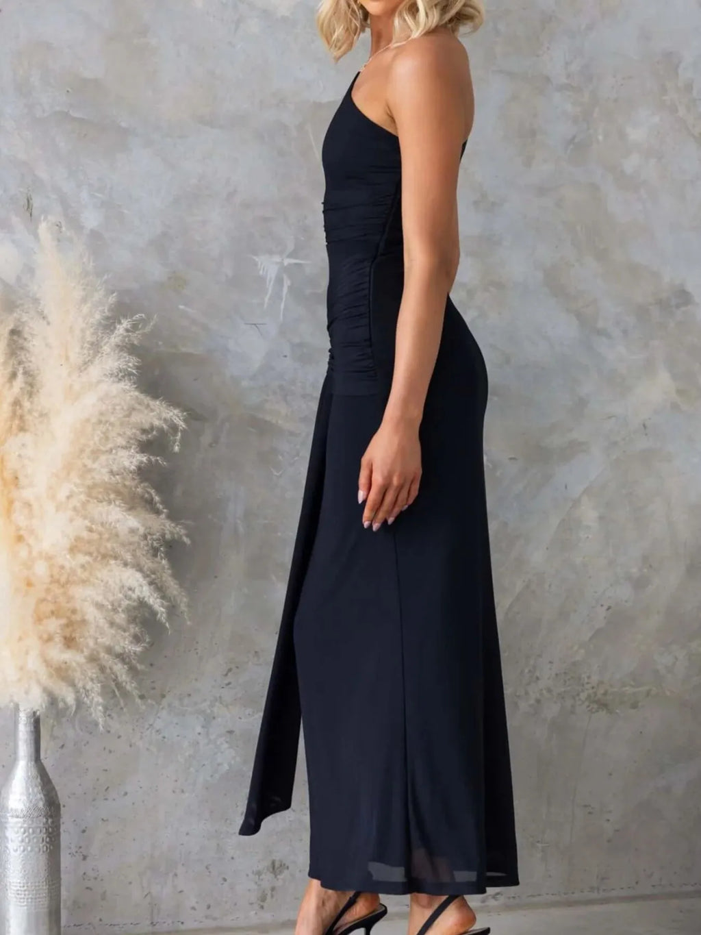One-shoulder Cutout Bodycon Maxi Dress (6)