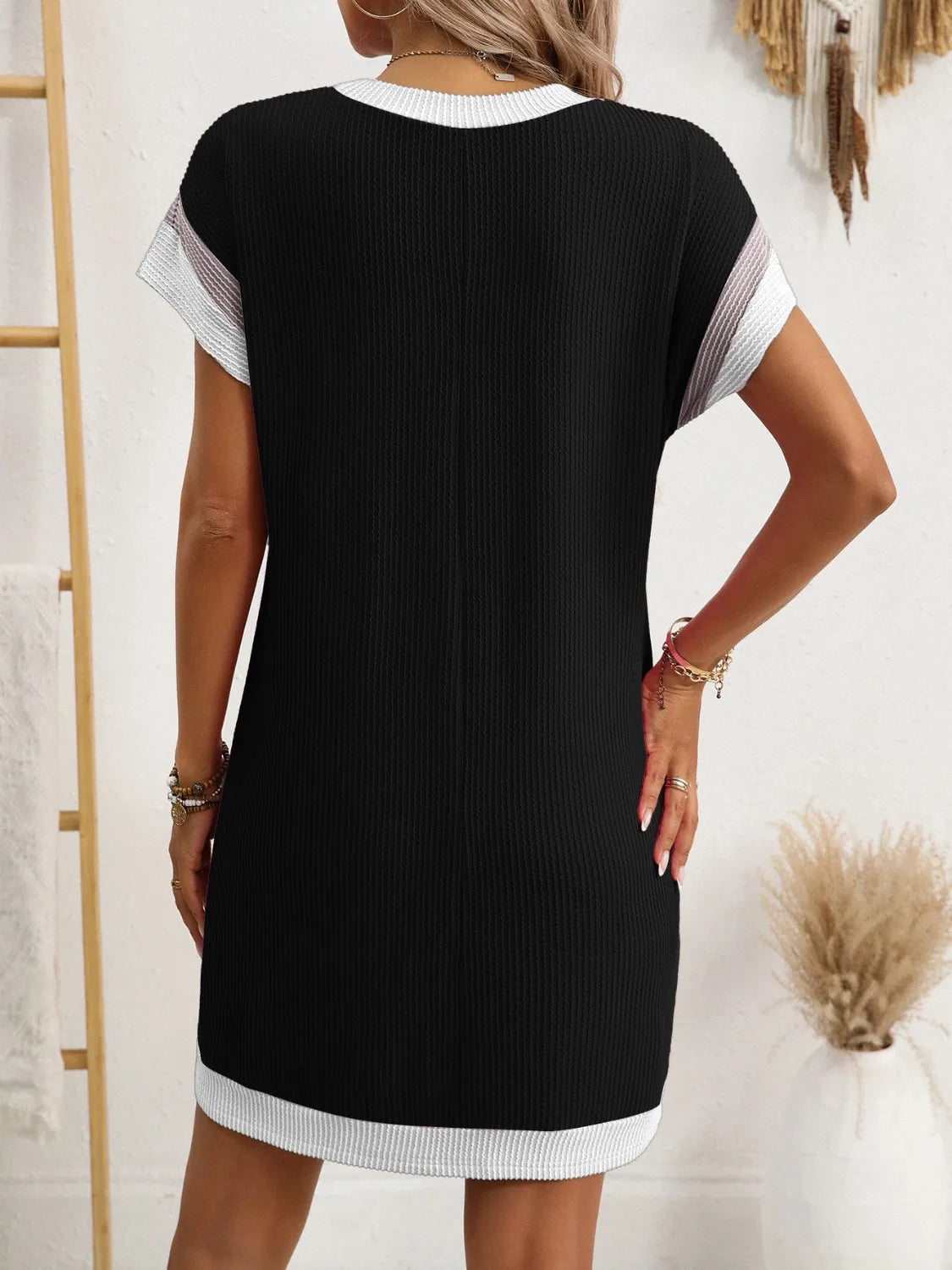Round Neck Short Sleeve Mini Dress (26)