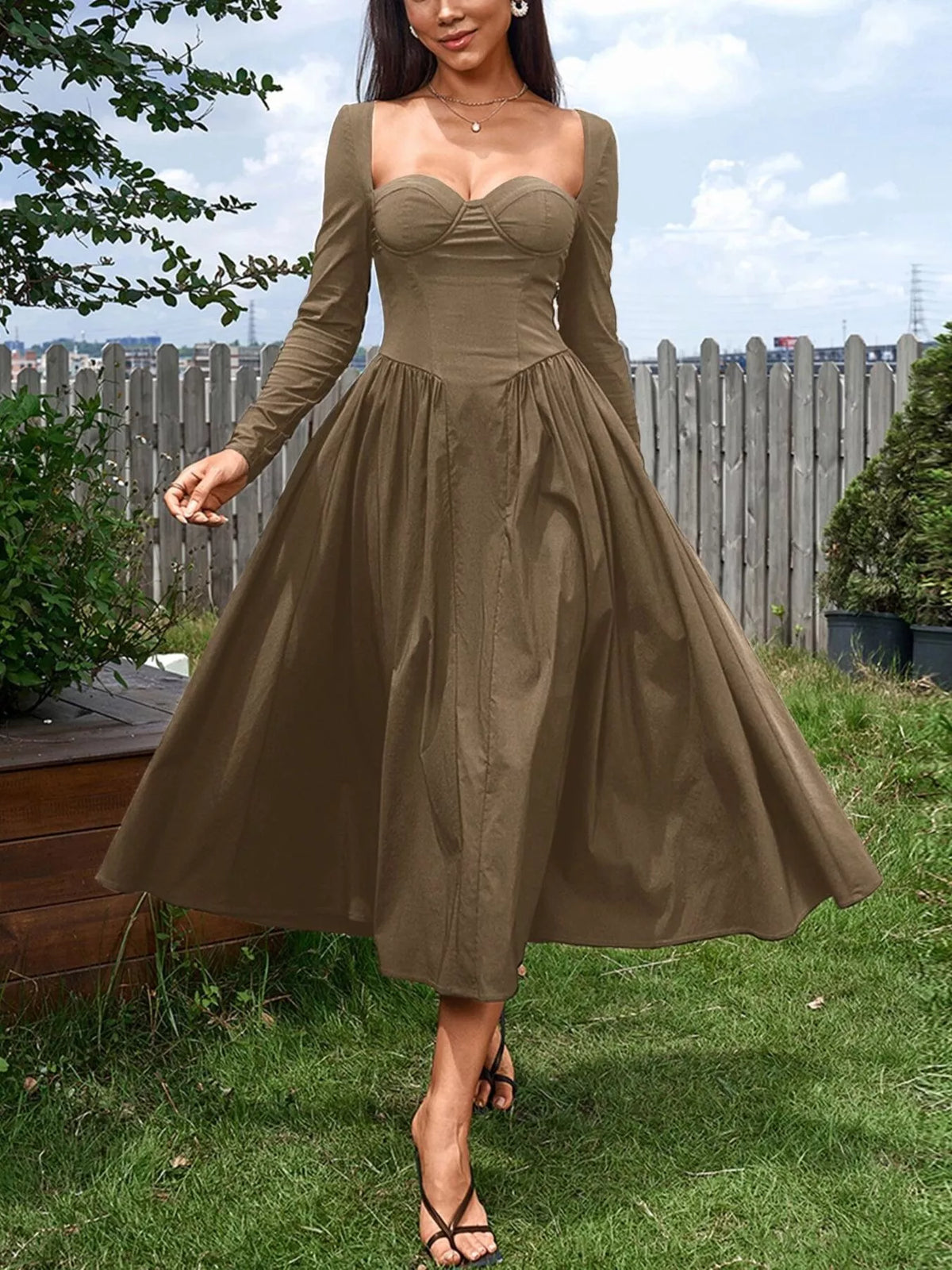 Sweetheart Neckline Long Sleeve A-line Midi Dress (13)
