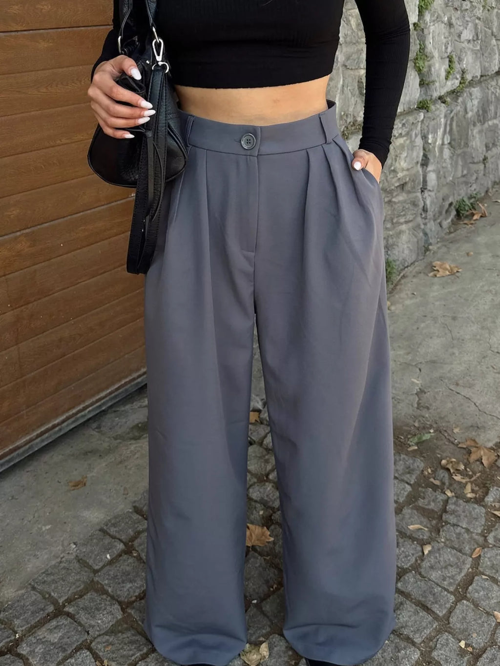 High-waisted Pleated Wide-leg Pants (18)