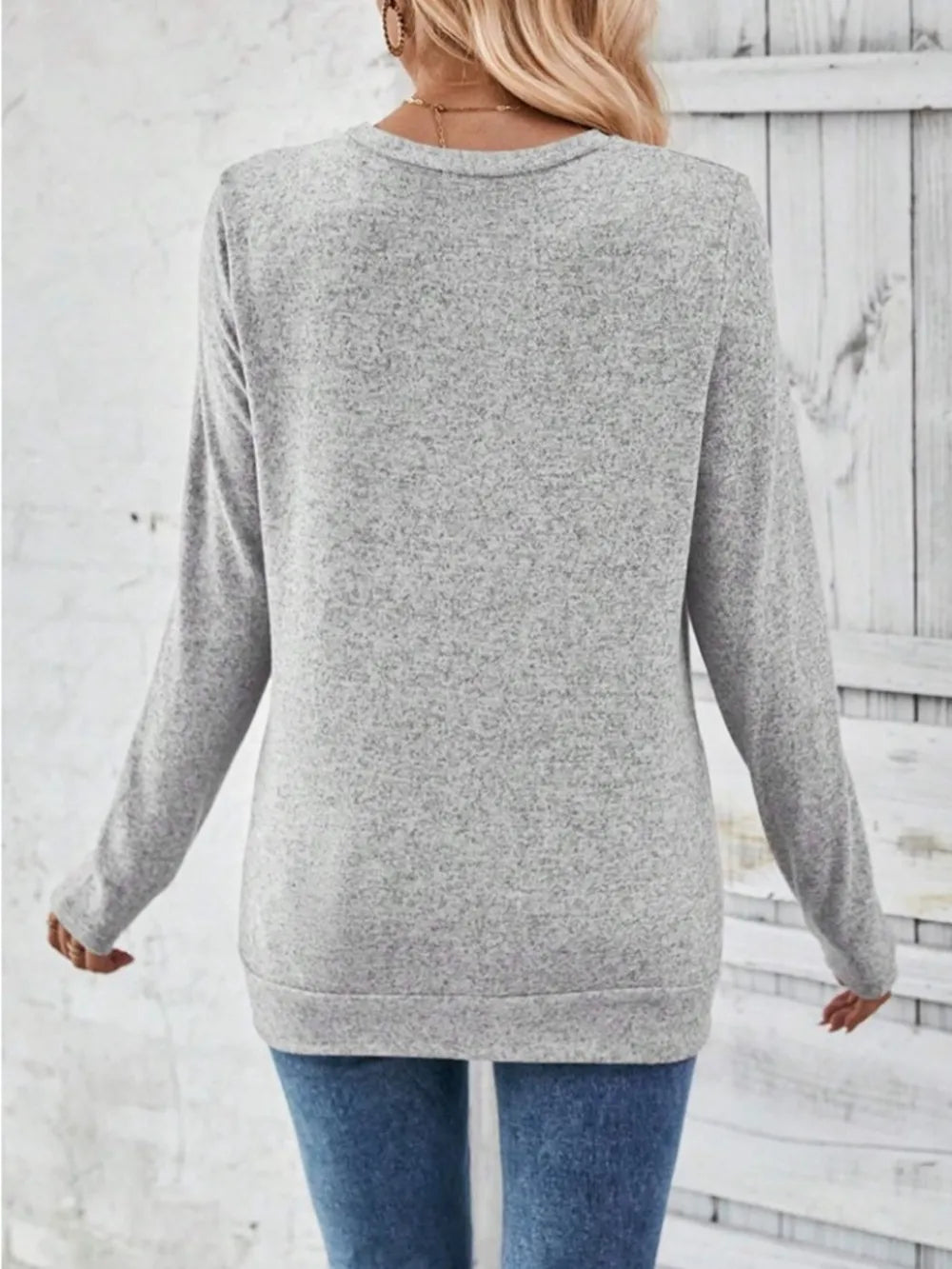 Round Neck Long Sleeve T-shirt (3)
