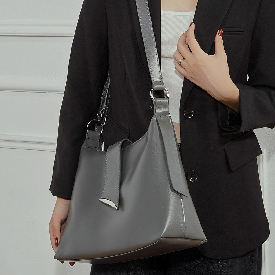 Personalized Simple Versatile Crossbody Bag photo 5