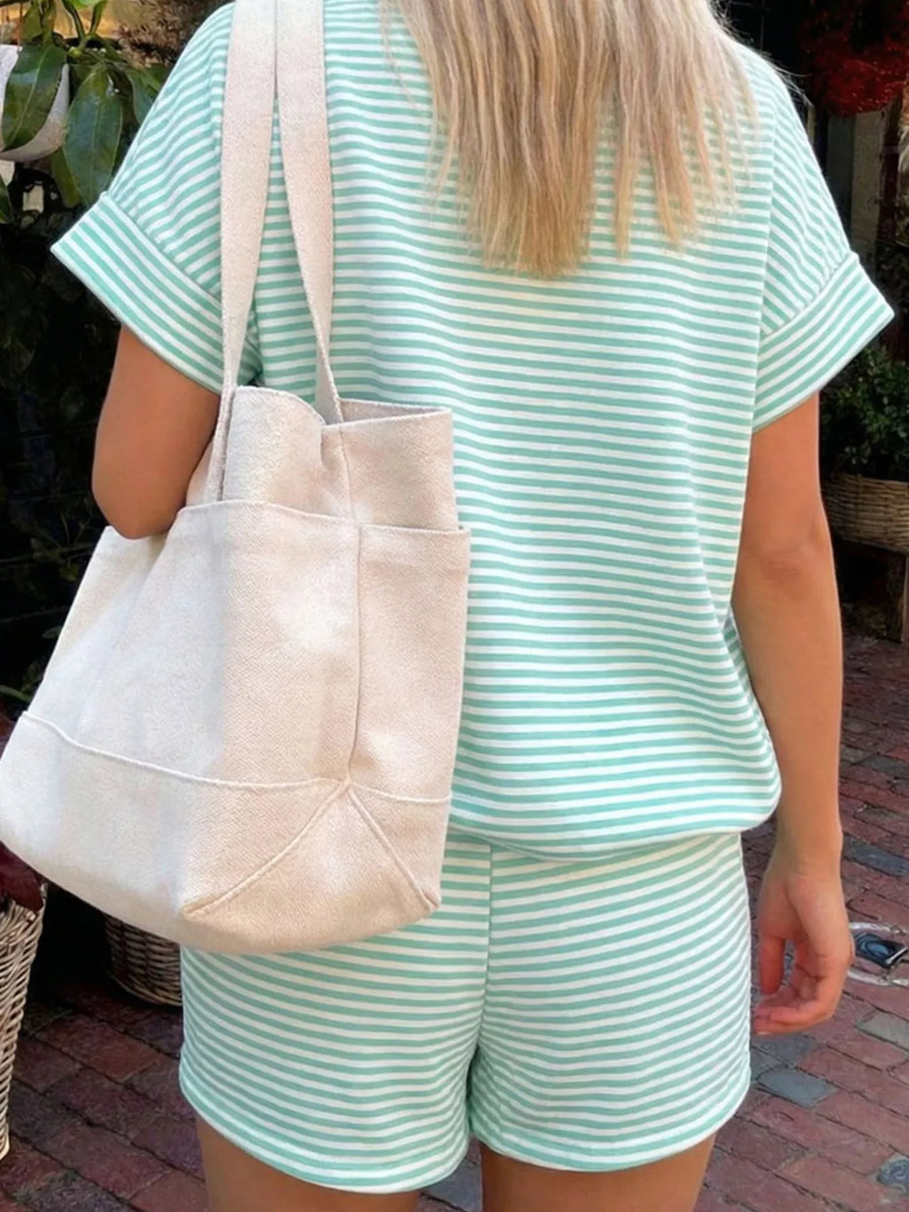 Full Size Striped Round Neck Tee Shorts Set Plus (4)