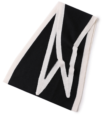 Cashmere Knitted Scarf photo 12