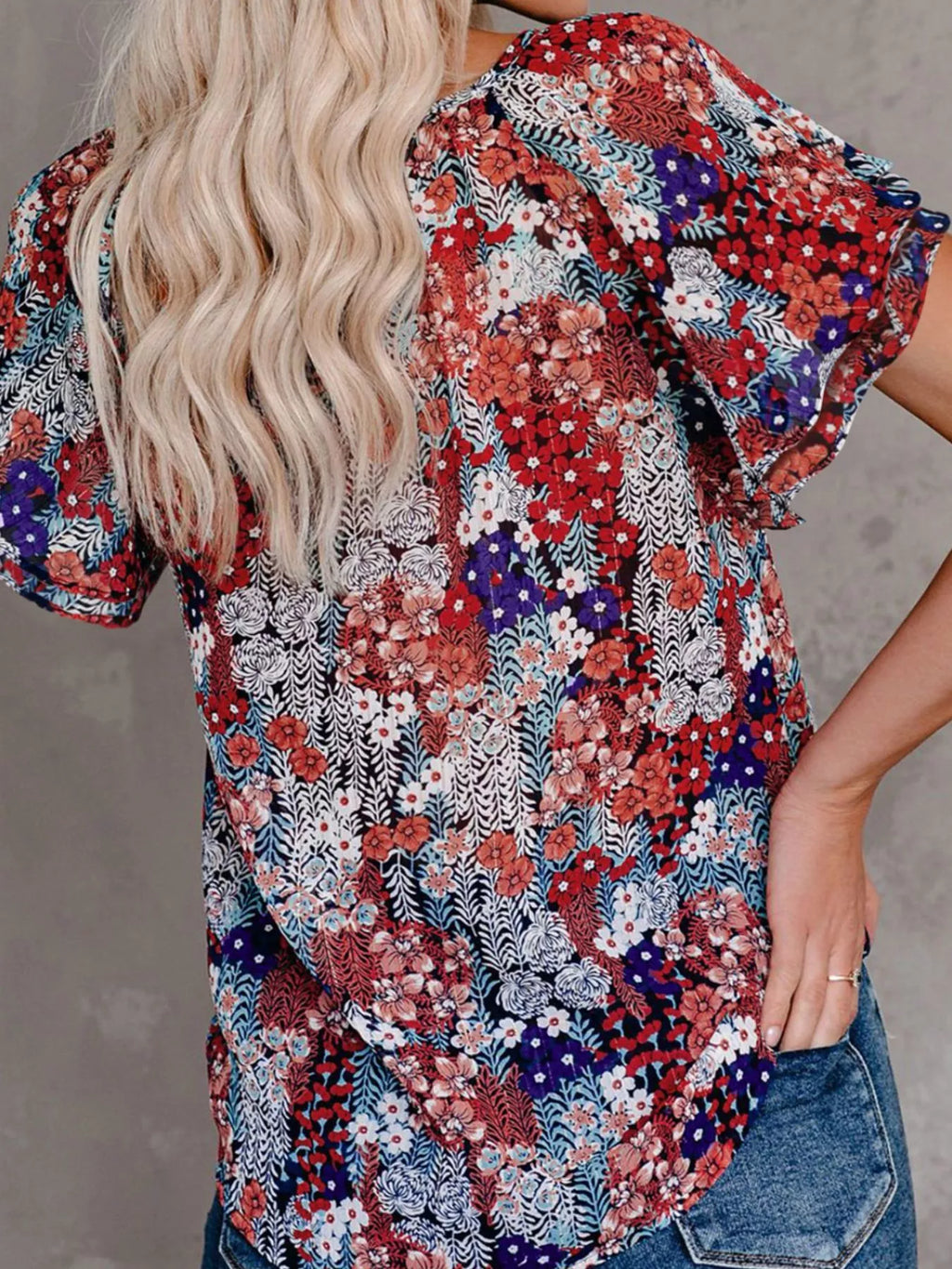 Full Size Floral Print V-neck Shirt Plus (17)