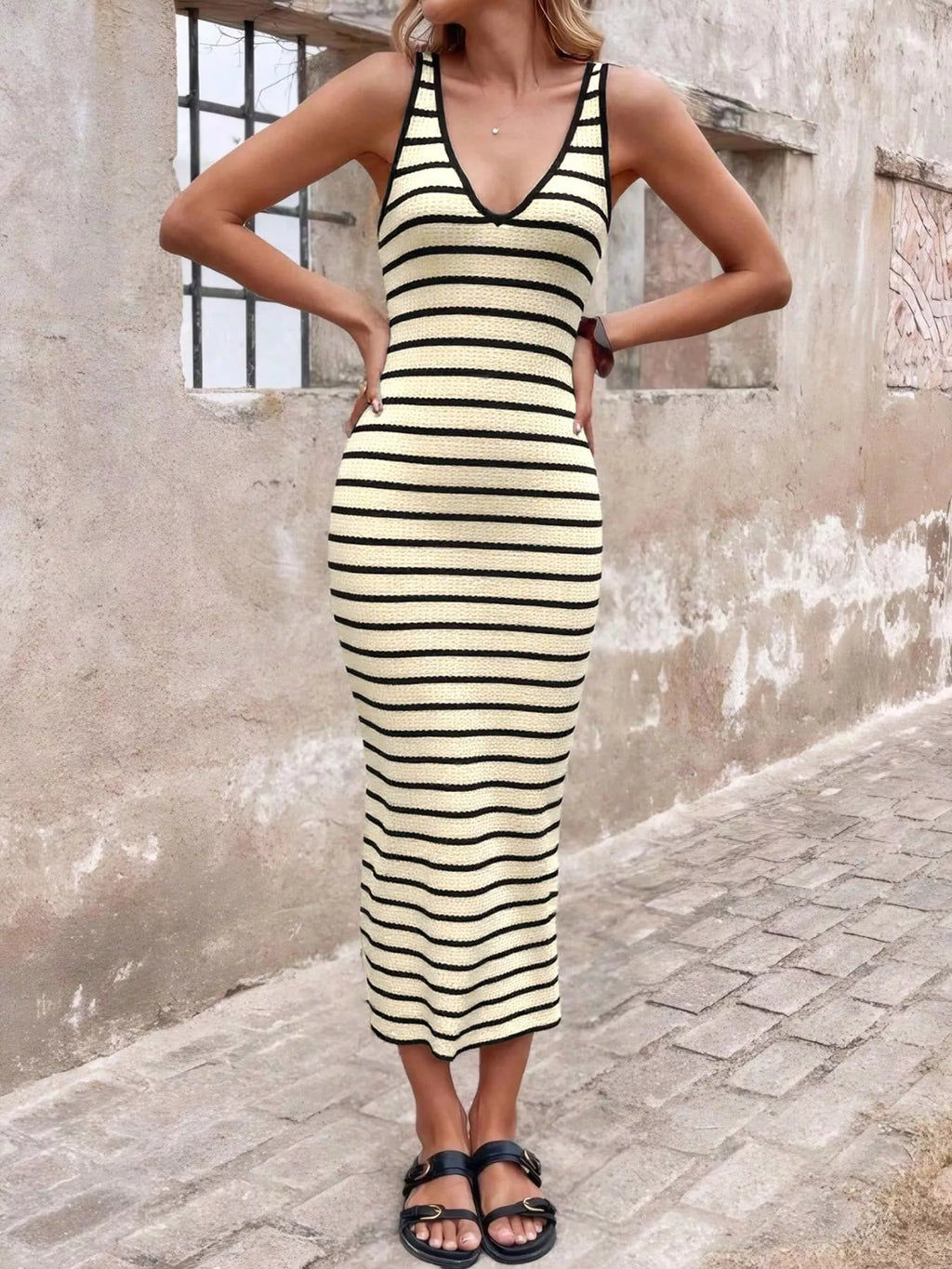 Striped Bodycon Knit Midi Dress (2)