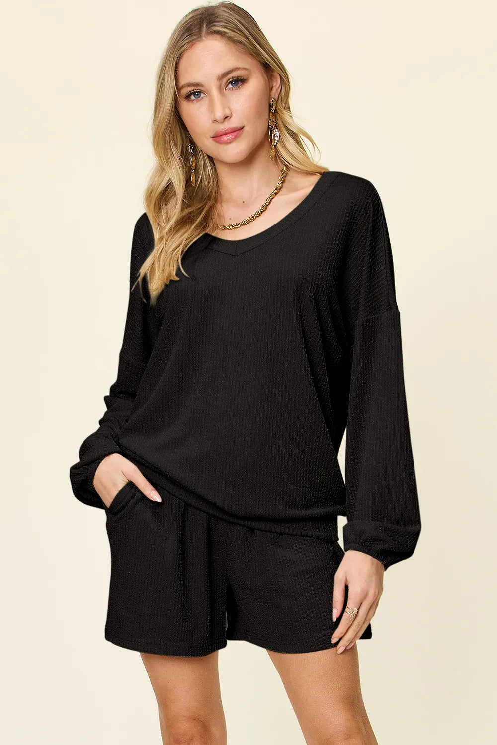 Full Size Texture V-neck Long Sleeve T-shirt Shorts Set (10)