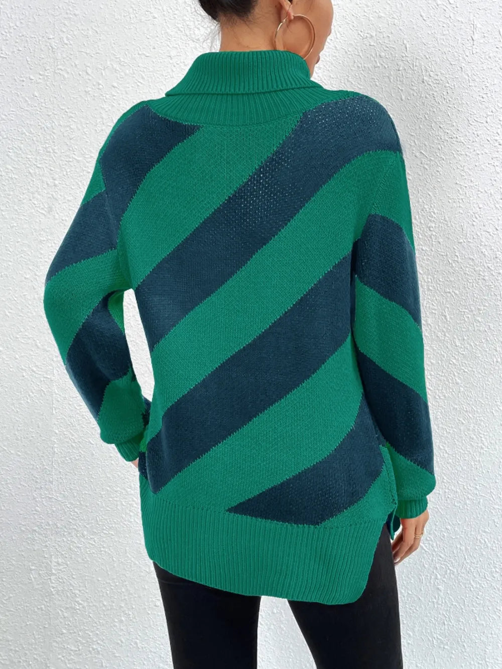 Striped Turtleneck Dropped Shoulder Sweater (10)