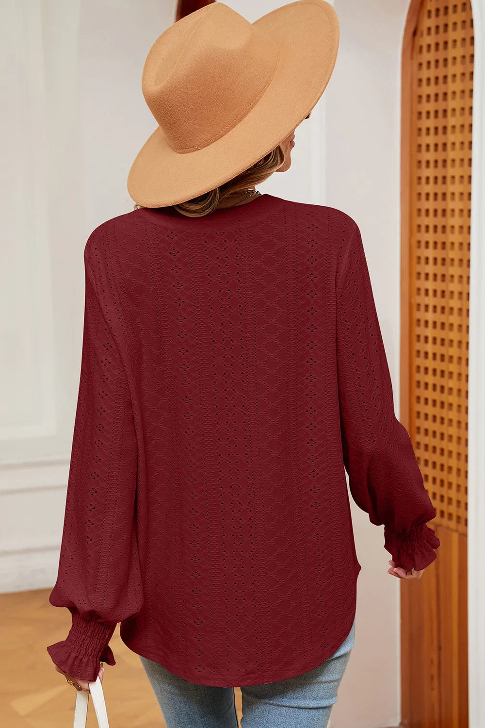 Eyelet Notched Long Sleeve T-shirt (18)