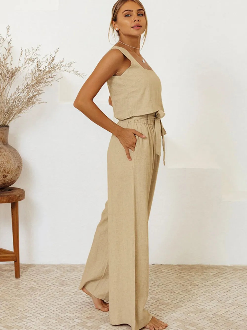 Square Neck Sleeveless Top Pants Set (3)
