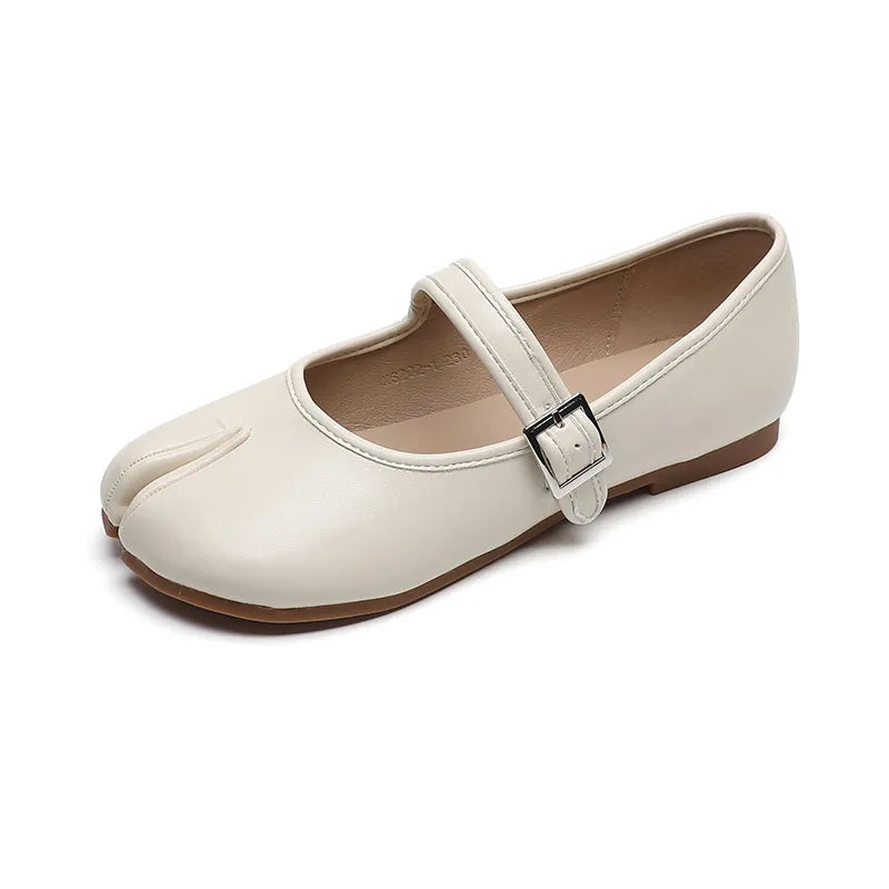 Split-toe Flat Slip-ons (3)